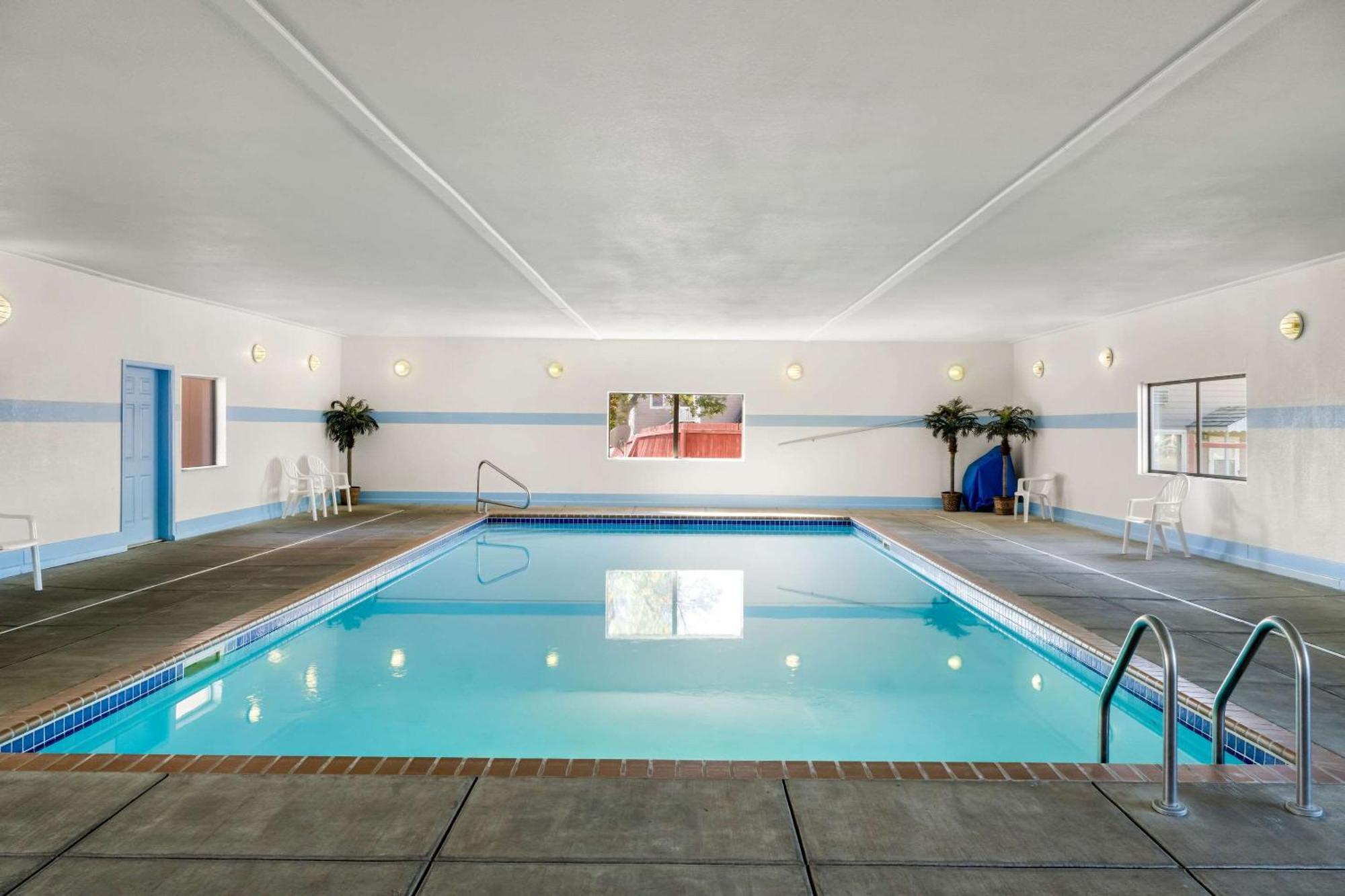 Econo Lodge Miles City Zewnętrze zdjęcie