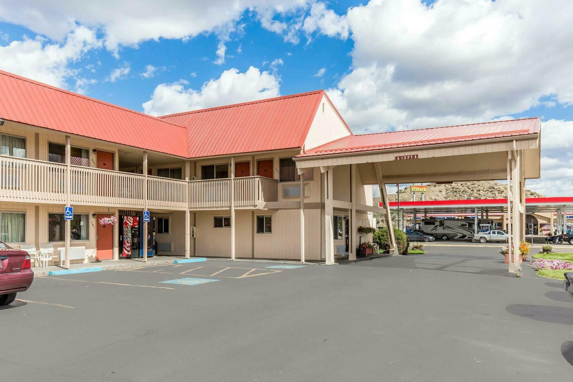Econo Lodge Miles City Zewnętrze zdjęcie
