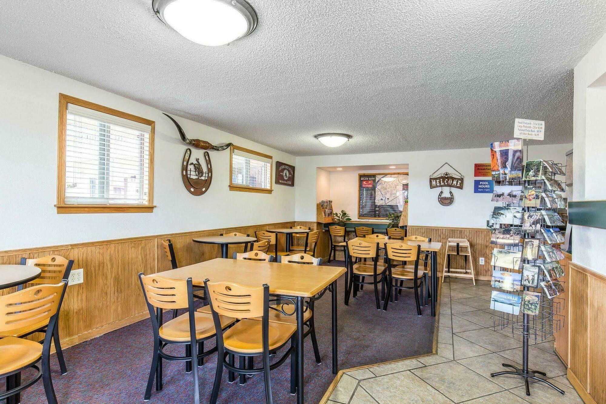 Econo Lodge Miles City Zewnętrze zdjęcie
